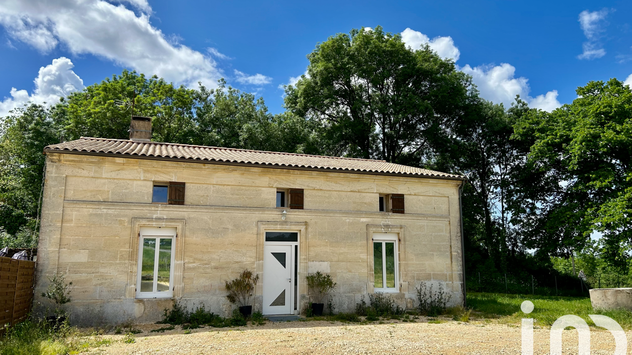 maison 5 pièces 214 m2 à vendre à Montlieu-la-Garde (17210)