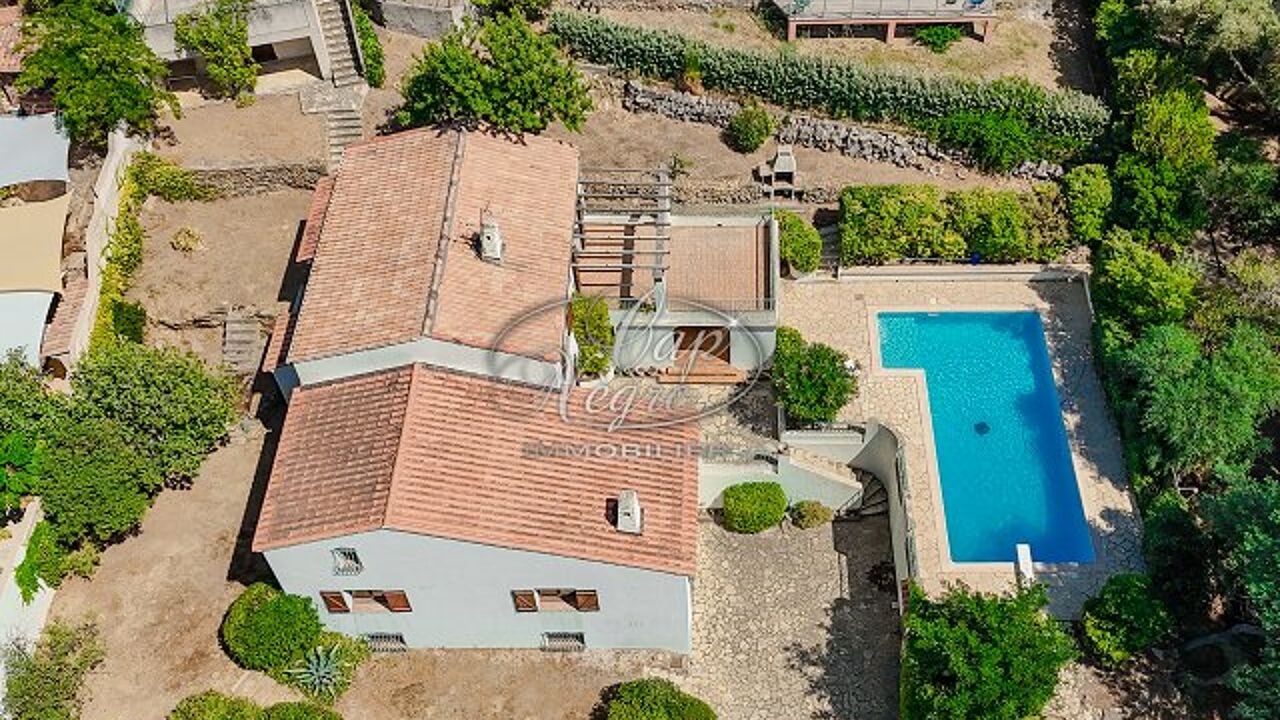 maison 6 pièces 162 m2 à vendre à Le Lavandou (83980)