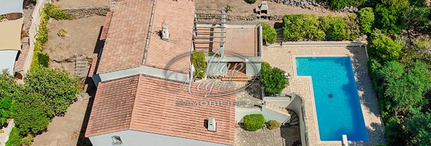 Maison 6 Pièces 162 m² à vendre à Le Lavandou (83980)