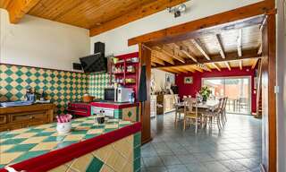 Maison 8 Pièces 173 m² à vendre à Civrac-sur-Dordogne (33350)