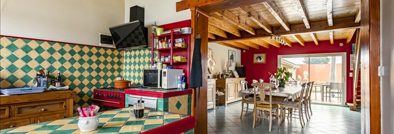 Maison 8 Pièces 173 m² à vendre à Civrac-sur-Dordogne (33350)