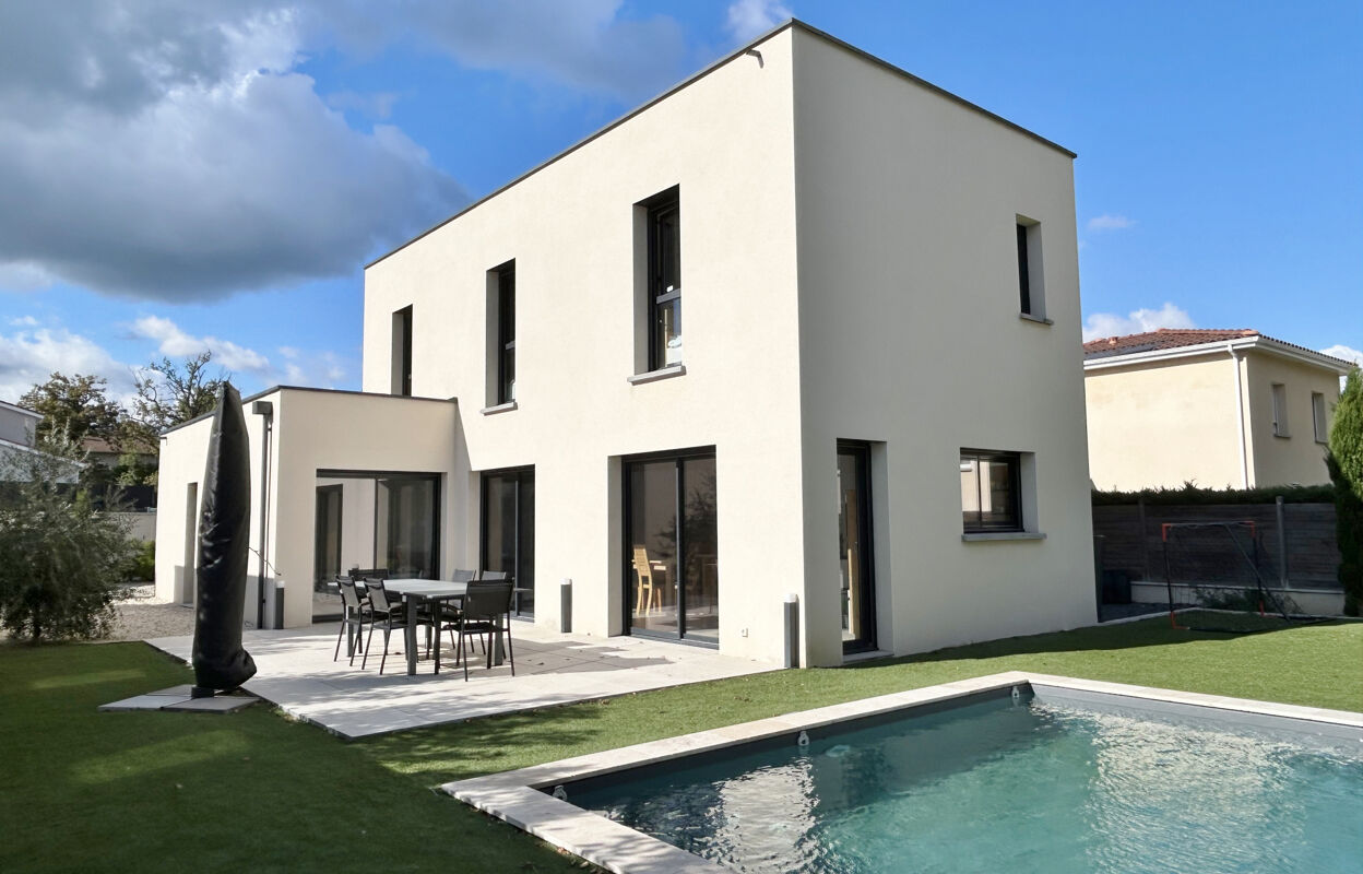 maison 6 pièces 136 m2 à vendre à Brindas (69126)