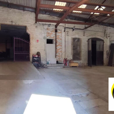 Local industriel 1236 m²