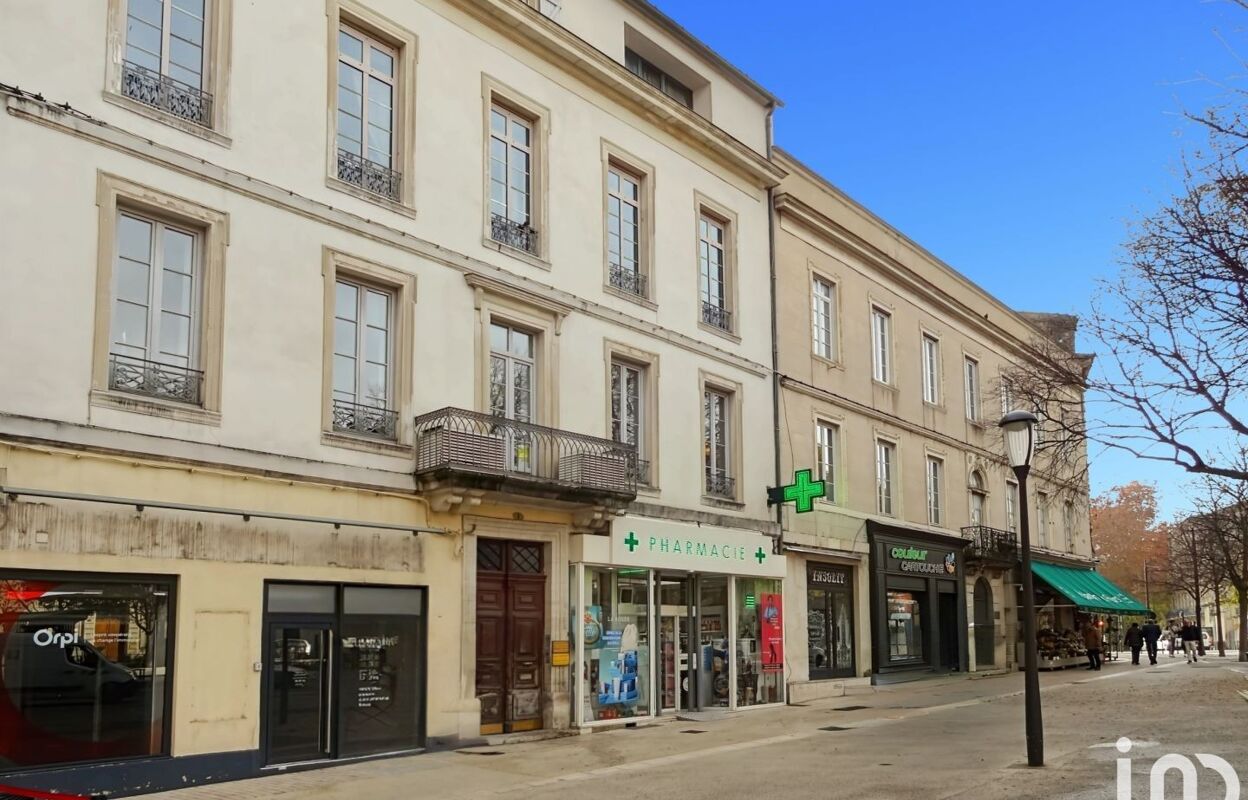 commerce  pièces 120 m2 à vendre à Nîmes (30000)