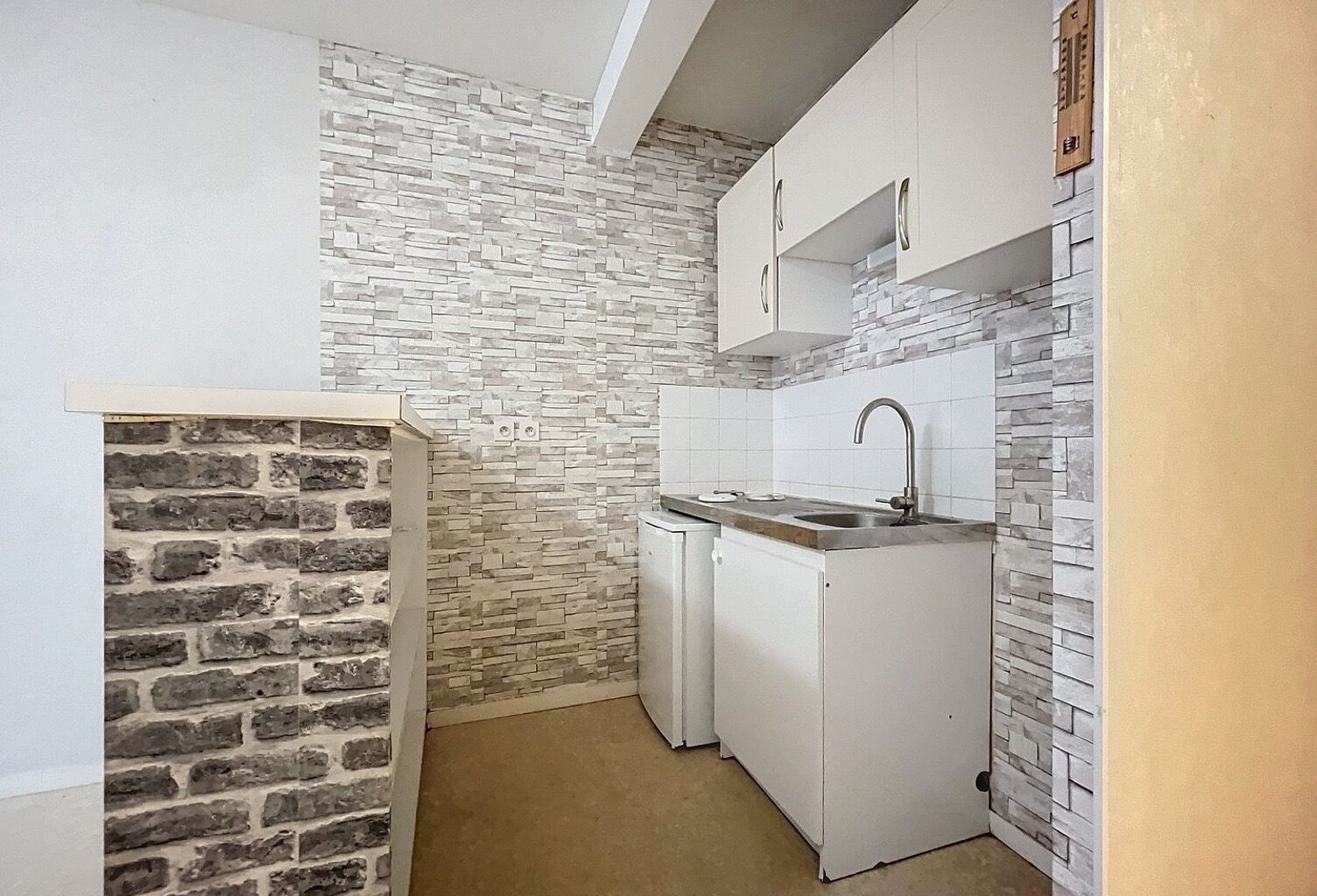 Appartement à vendre - REIMS - Secteur Lesage — photo 1