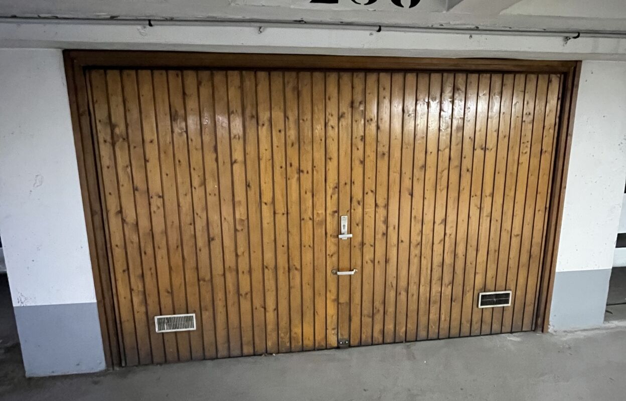 garage  pièces 22 m2 à vendre à Chevilly-Larue (94550)