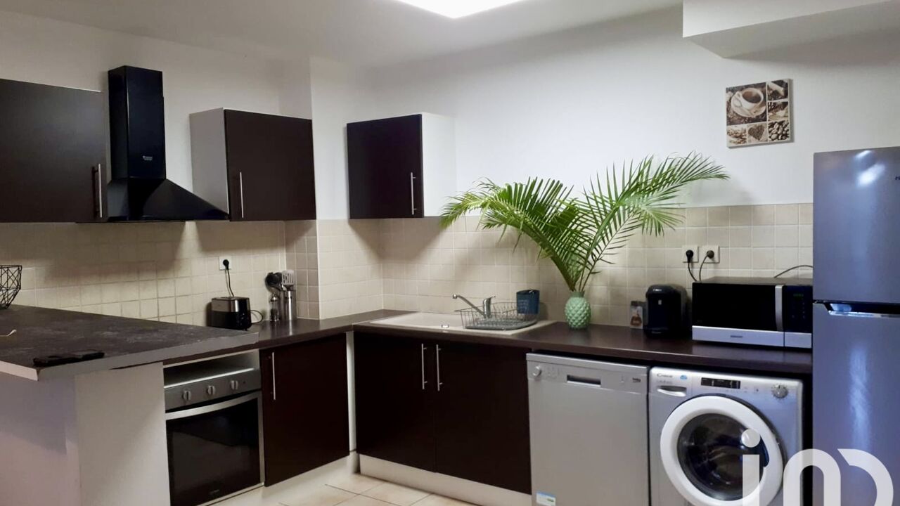 appartement 2 pièces 51 m2 à vendre à Saint-Denis (97400)