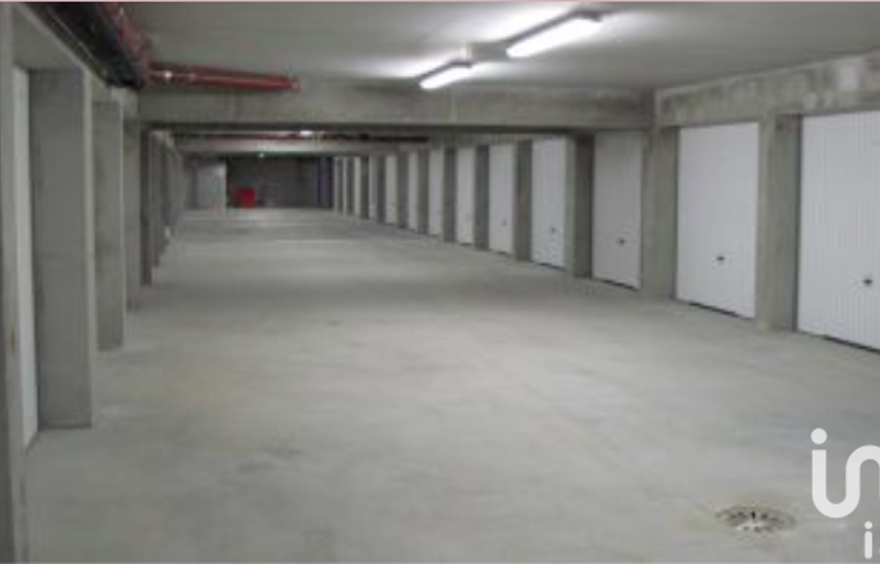 garage  pièces 15 m2 à vendre à Saint-Herblain (44800)