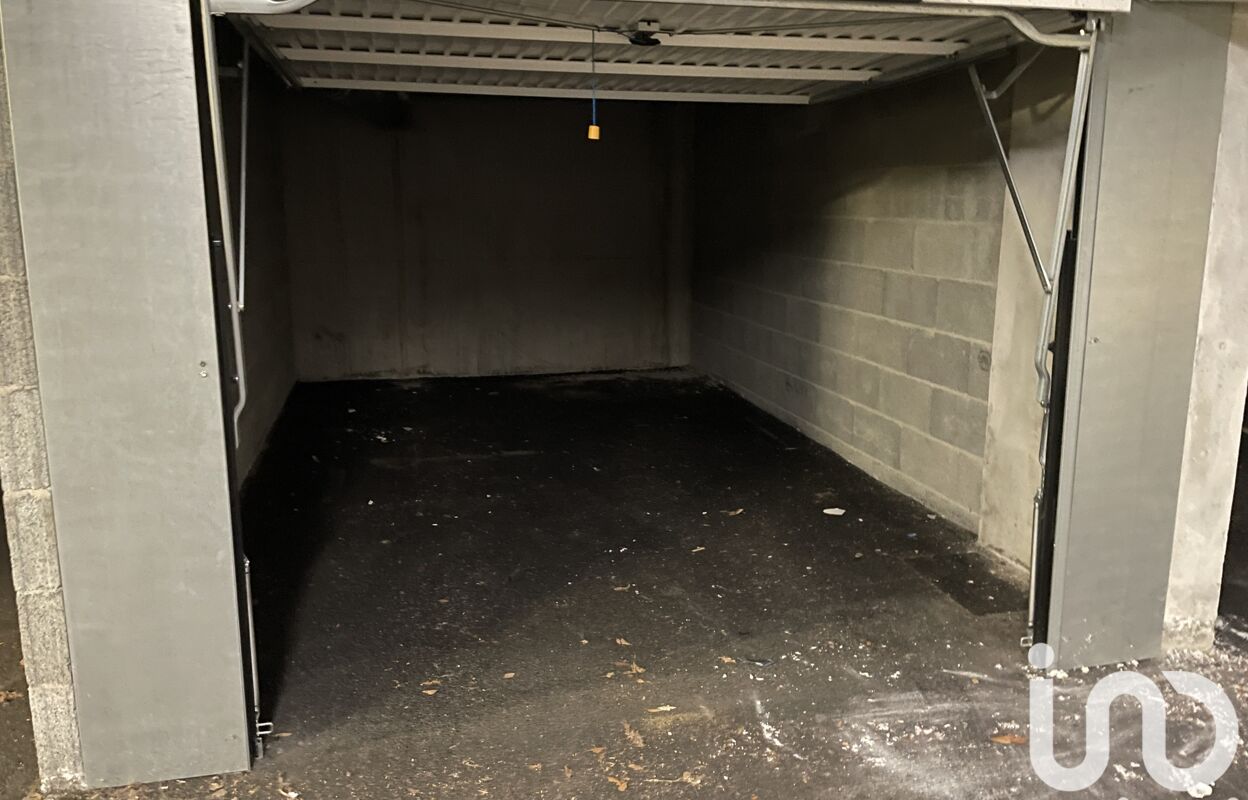 garage  pièces 15 m2 à vendre à Nantes (44100)