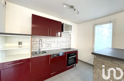 location appartement 1 330 € CC /mois à proximité de Le Coudray-Montceaux (91830)