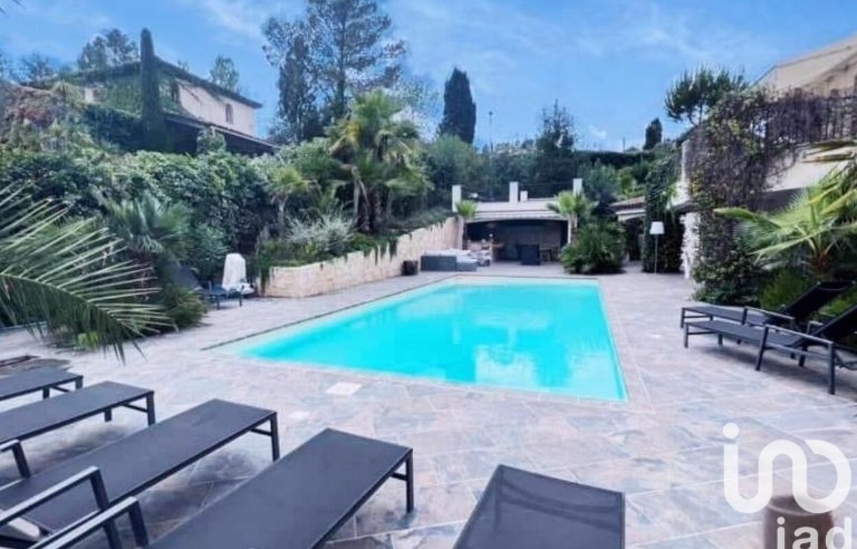 maison 5 pièces 273 m2 à vendre à La Colle-sur-Loup (06480)