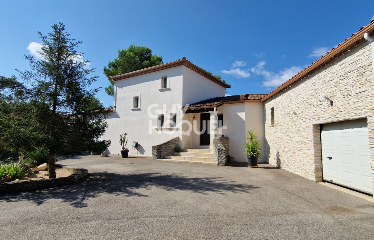 maison 10 pièces 244 m2 à vendre à Nîmes (30900)