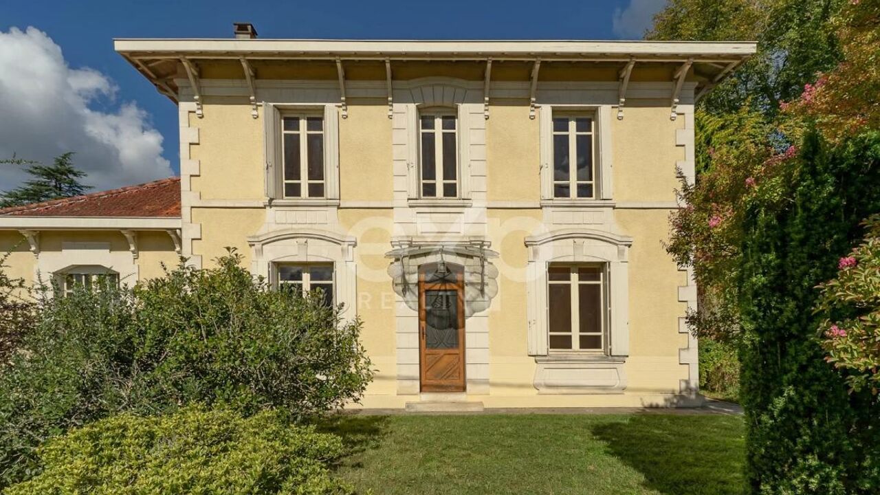 maison  pièces 245 m2 à vendre à Salles (33770)