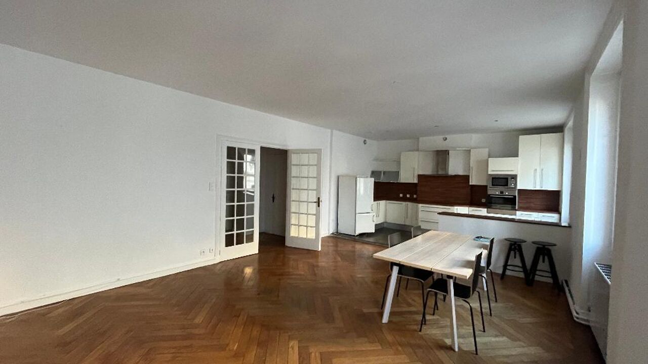 appartement 4 pièces 143 m2 à louer à Saint-Étienne (42000)