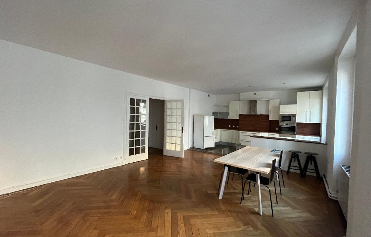 appartement 4 pièces 143 m2 à louer à Saint-Étienne (42000)