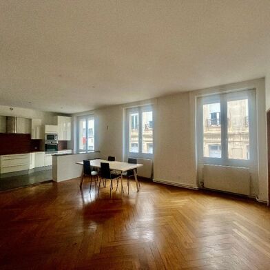 Appartement 4 pièces 143 m²