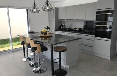 location maison 1 590 € CC /mois à proximité de Plœmeur (56270)