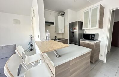 location appartement 750 € CC /mois à proximité de Toulon (83)