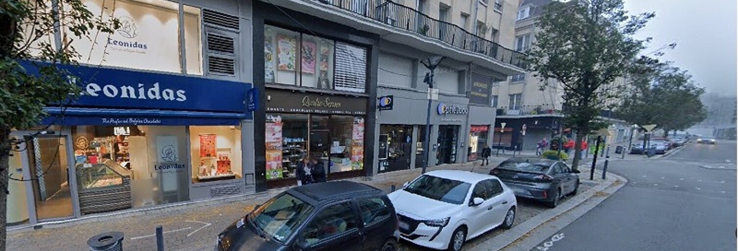 Local industriel  66 m² à louer à Valenciennes (59300)