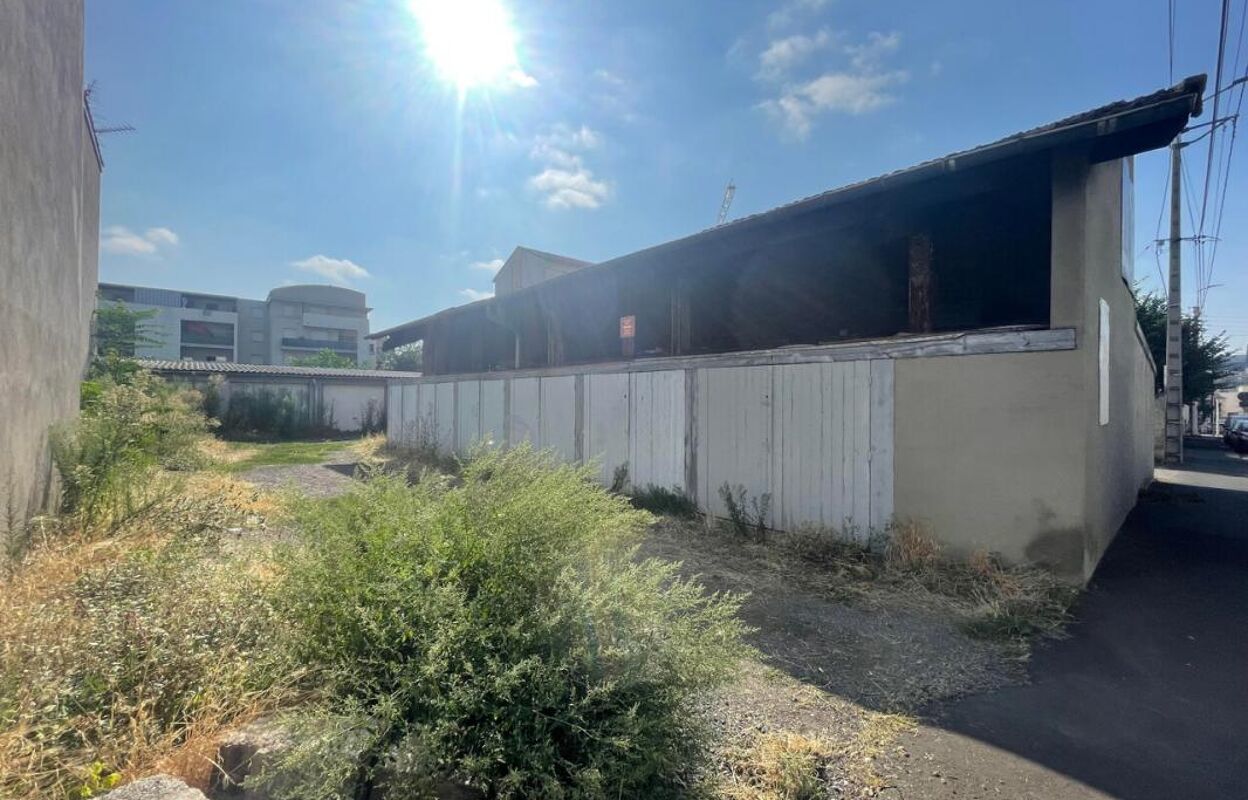 commerce  pièces 125 m2 à vendre à Clermont-Ferrand (63000)