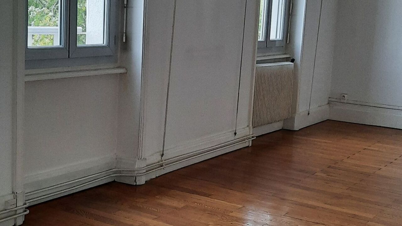 appartement 4 pièces 91 m2 à vendre à Lyon 8 (69008)