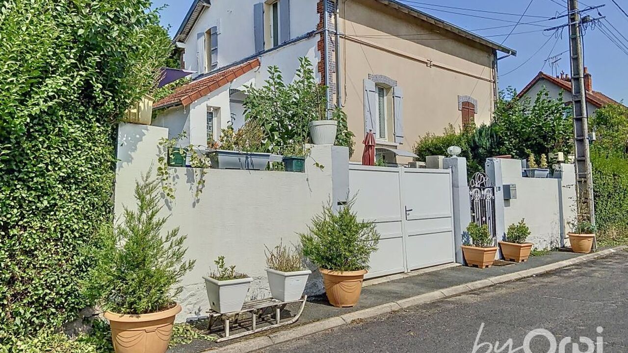 maison 3 pièces 66 m2 à vendre à Saint-Éloy-les-Mines (63700)