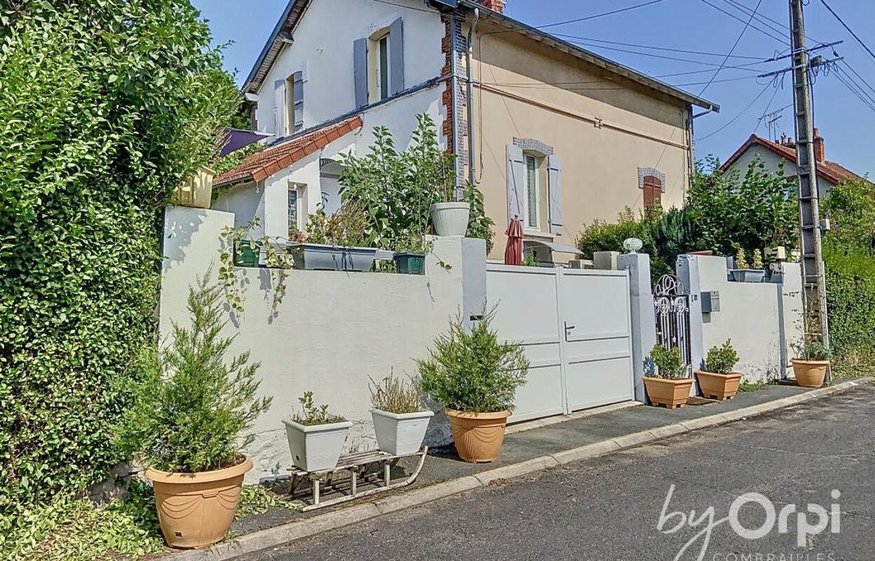 maison 3 pièces 66 m2 à vendre à Saint-Éloy-les-Mines (63700)