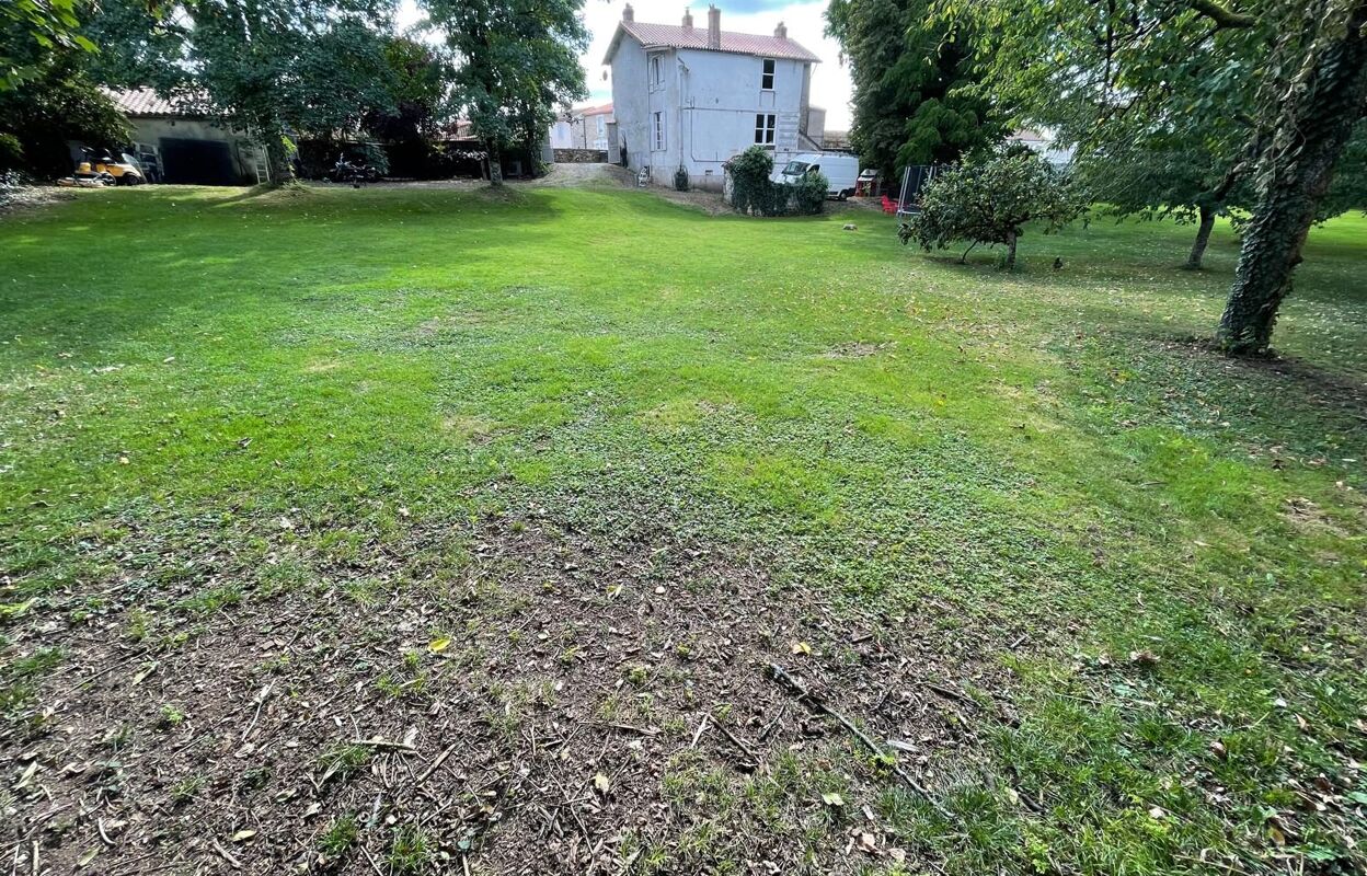 maison 6 pièces 145 m2 à vendre à Chantonnay (85110)