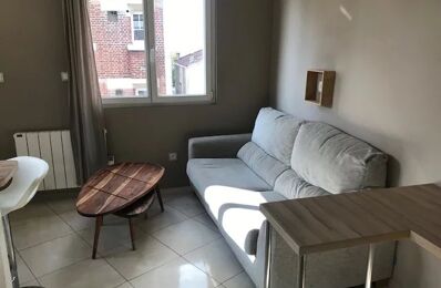 location appartement 860 € CC /mois à proximité de Paris 3 (75003)