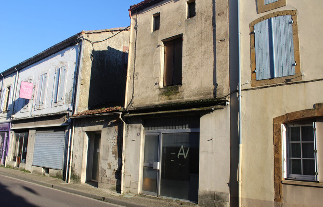 immeuble  pièces 95 m2 à vendre à Riscle (32400)