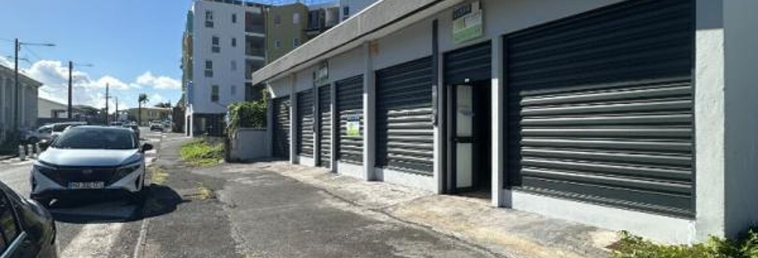 Commerce  95 m² à louer à Saint-Benoît (97470)