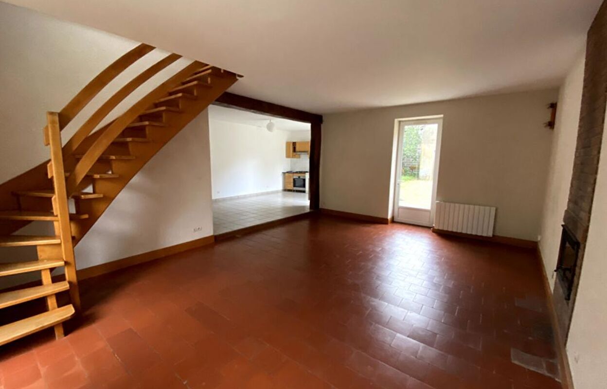 maison 4 pièces 98 m2 à vendre à Villaines-sous-Malicorne (72270)