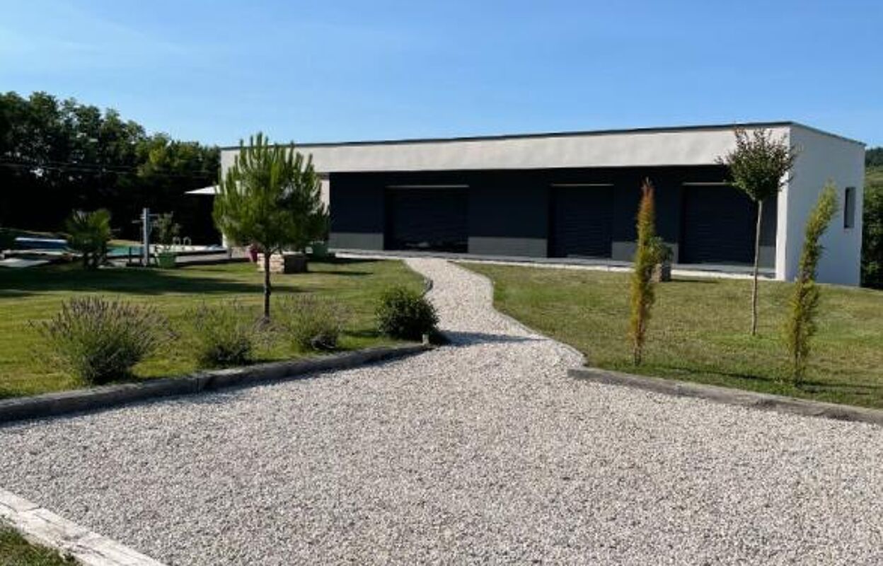 maison 5 pièces 140 m2 à vendre à Bassillac (24330)