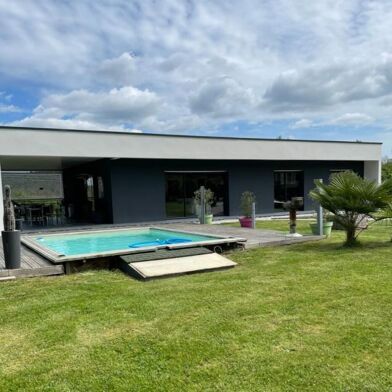 Maison 5 pièces 140 m²