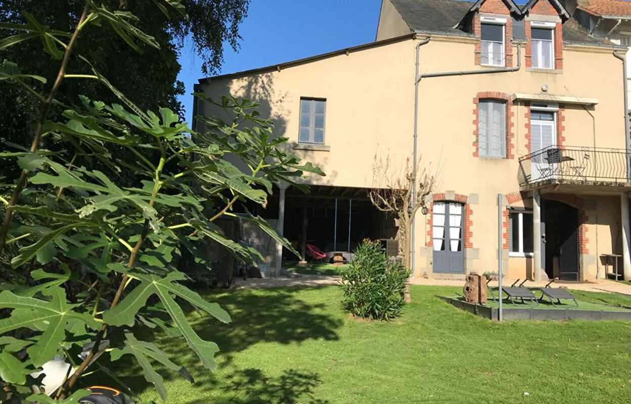 maison 5 pièces 122 m2 à vendre à Pouzauges (85700)