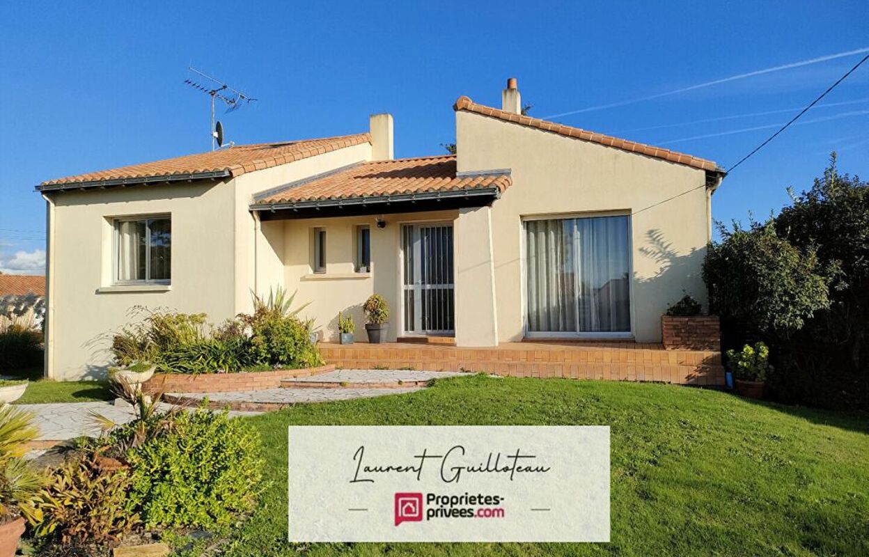 maison 5 pièces 103 m2 à vendre à Les Landes-Genusson (85130)