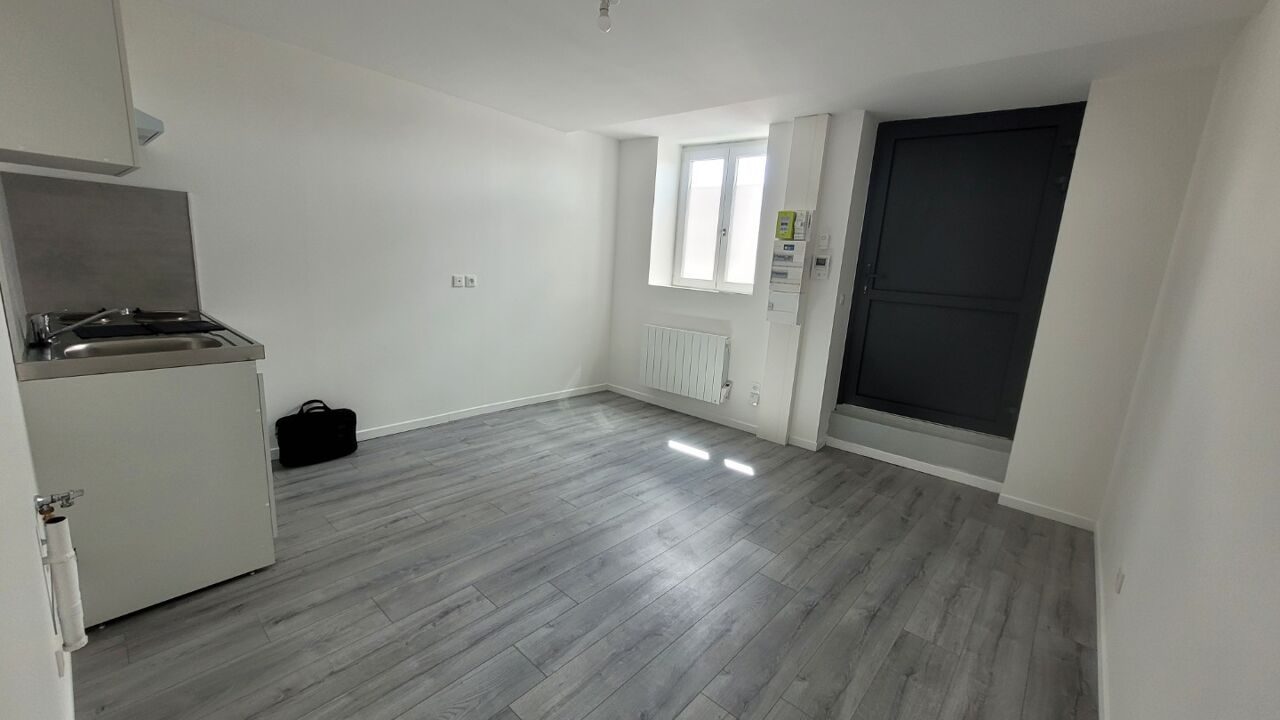 appartement 2 pièces 29 m2 à louer à Roubaix (59100)