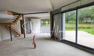 Maison 7 Pièces 243 m² à vendre à Saint-Romans (38160)