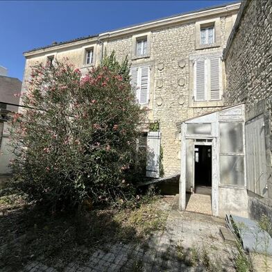 Maison 7 pièces 161 m²