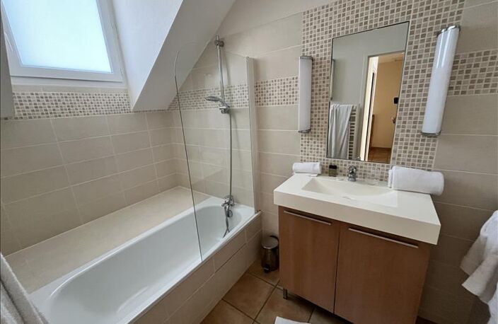 Contemporaine de 4 pièces principales — photo 5