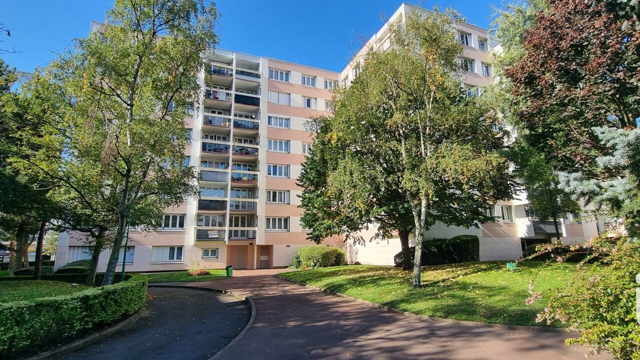 appartement 4 pièces 82 m2 à vendre à Neuilly-sur-Marne (93330)