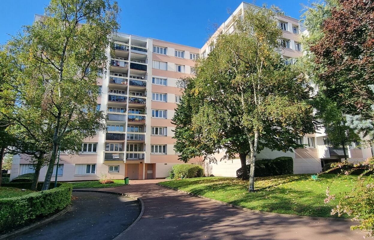 appartement 4 pièces 82 m2 à vendre à Neuilly-sur-Marne (93330)