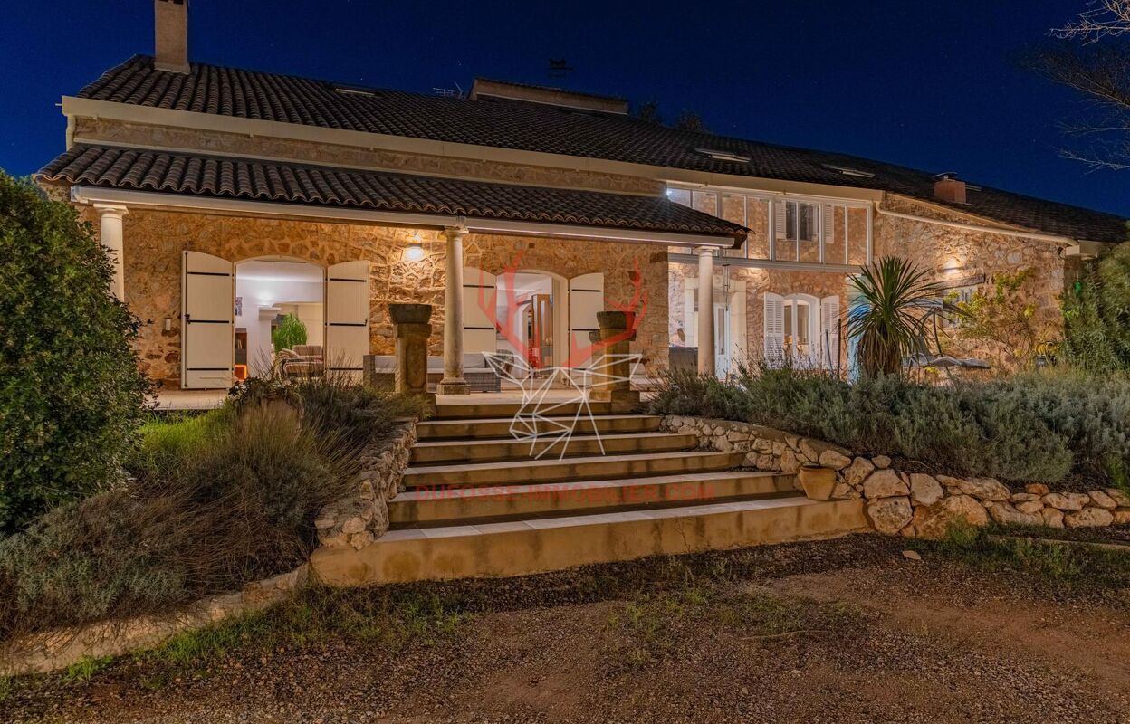 maison 14 pièces 708 m2 à vendre à Saint-Tropez (83990)