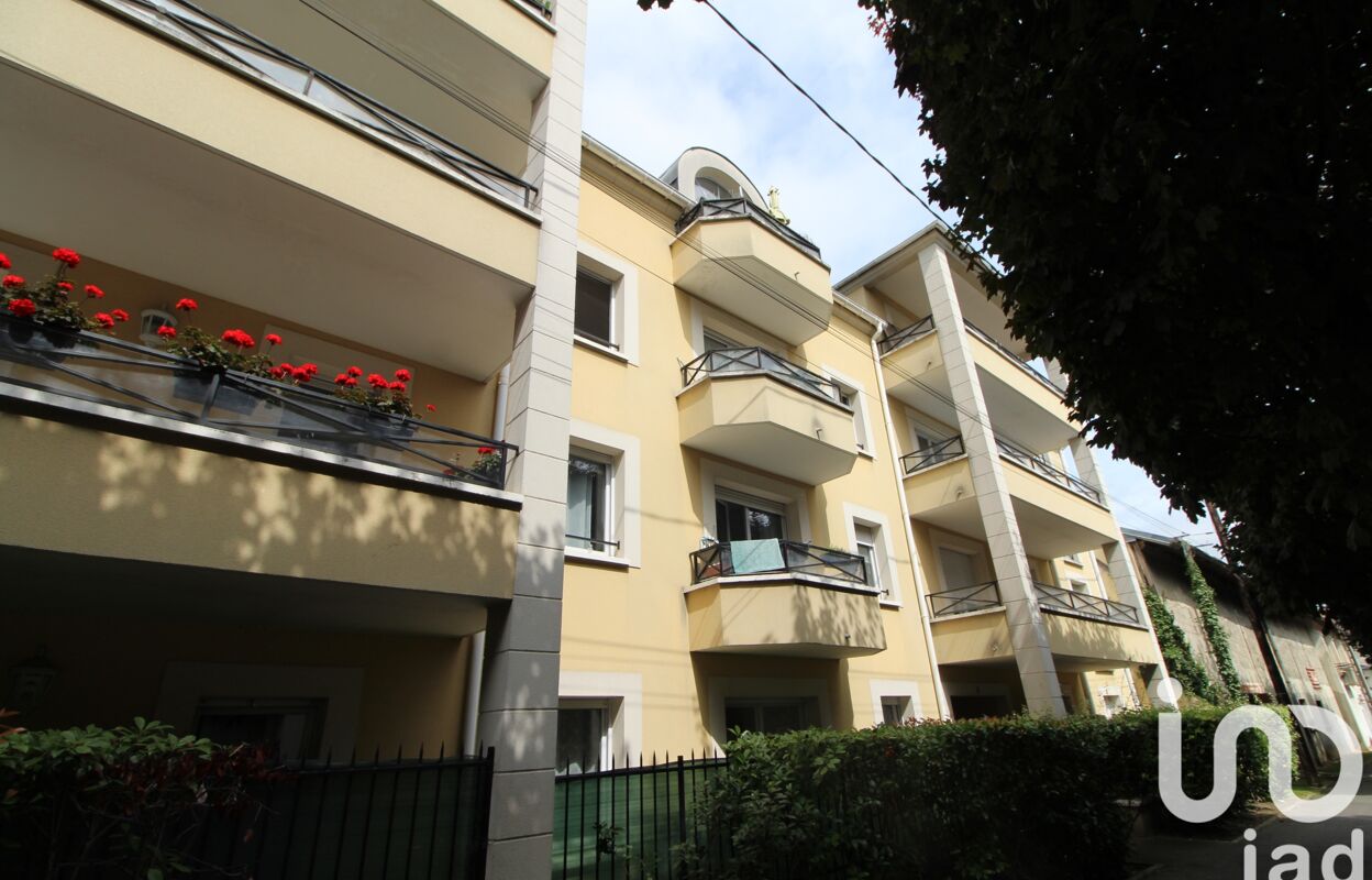 appartement 2 pièces 42 m2 à vendre à Claye-Souilly (77410)