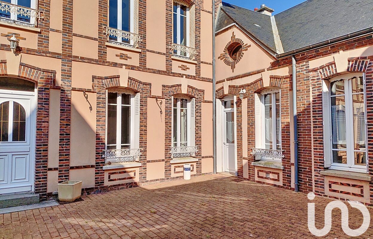 maison 9 pièces 250 m2 à vendre à La Loupe (28240)