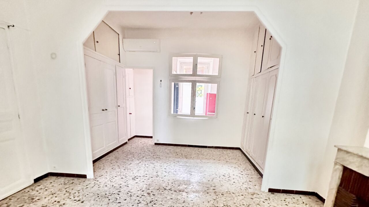 appartement 1 pièces 37 m2 à vendre à Hyères (83400)