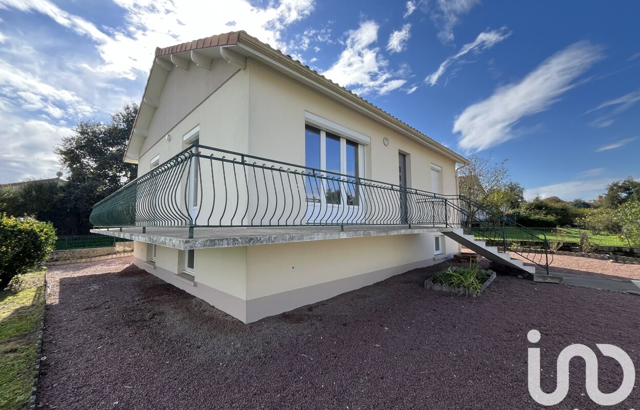 maison 4 pièces 108 m2 à vendre à Gourgé (79200)