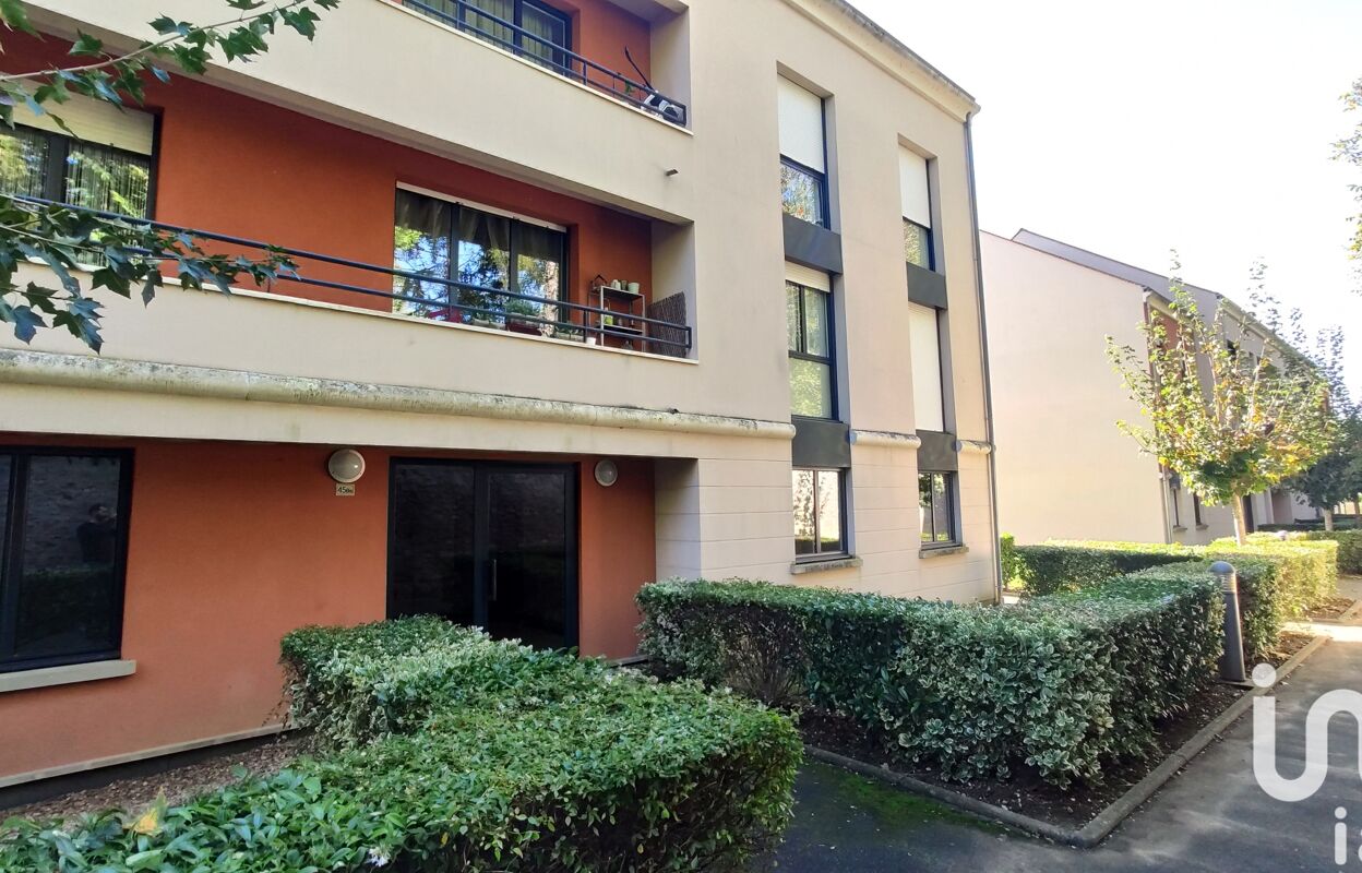 appartement 3 pièces 76 m2 à vendre à Melun (77000)