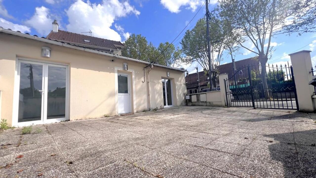 appartement 2 pièces 38 m2 à vendre à Les Clayes-sous-Bois (78340)