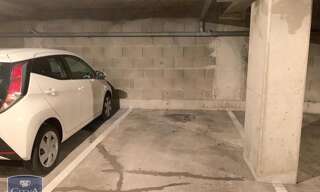 Garage   m² à louer à Tours (37000)